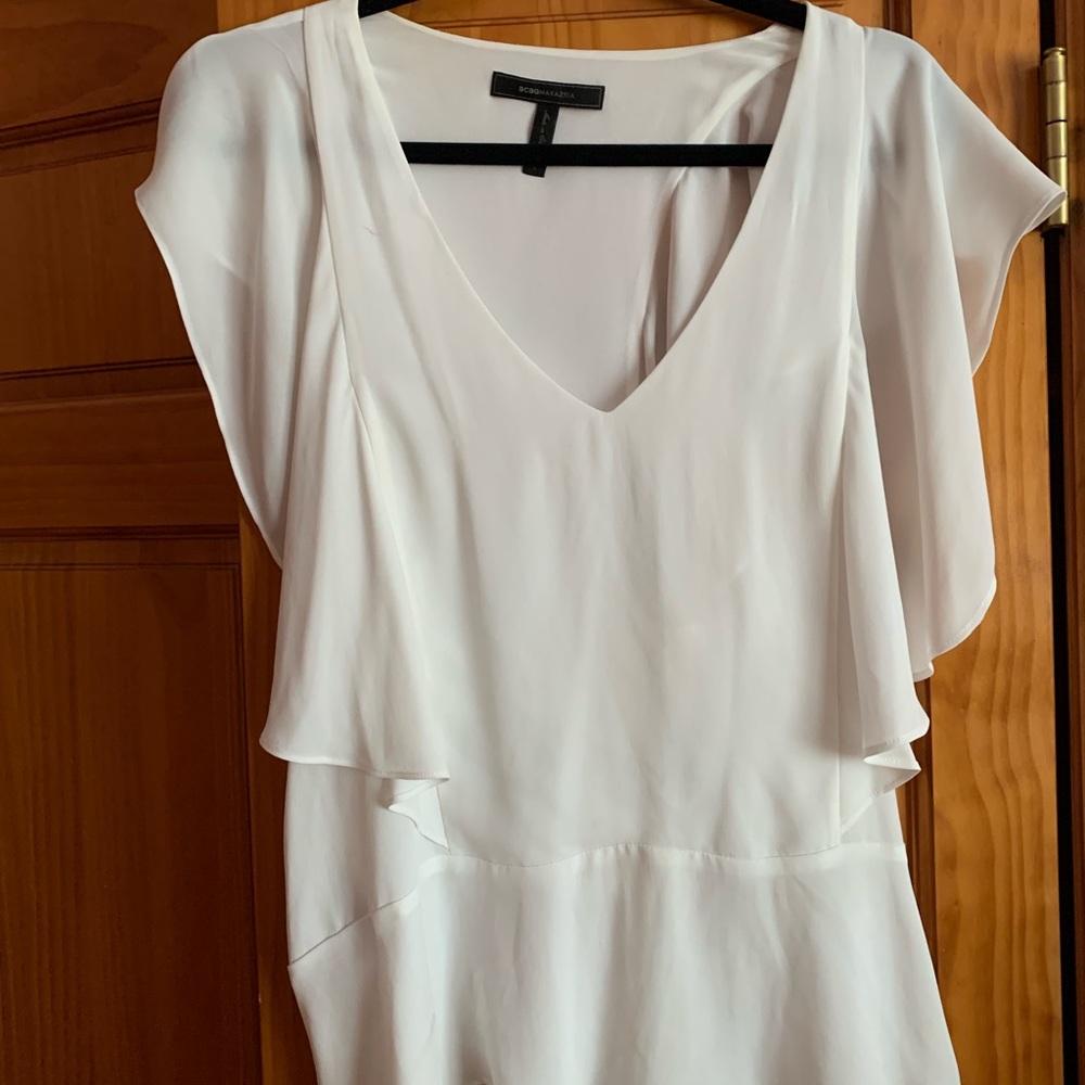 Bcbg maxazira white blouse in size large